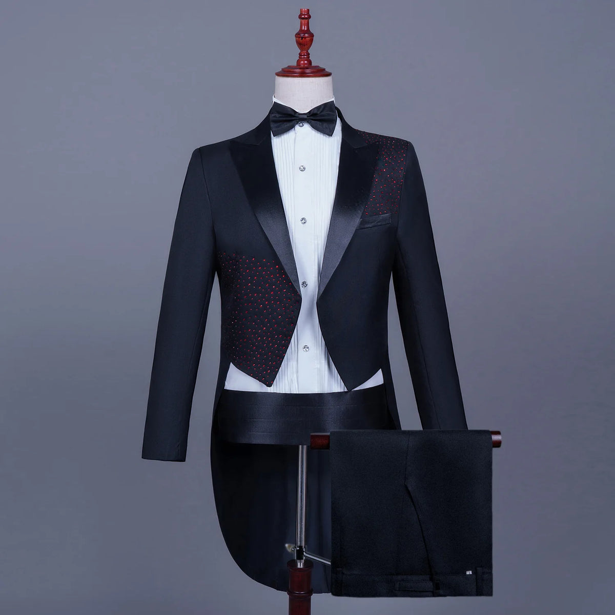 Spotlight Men’s Embellished Slim-Fit Tuxedo